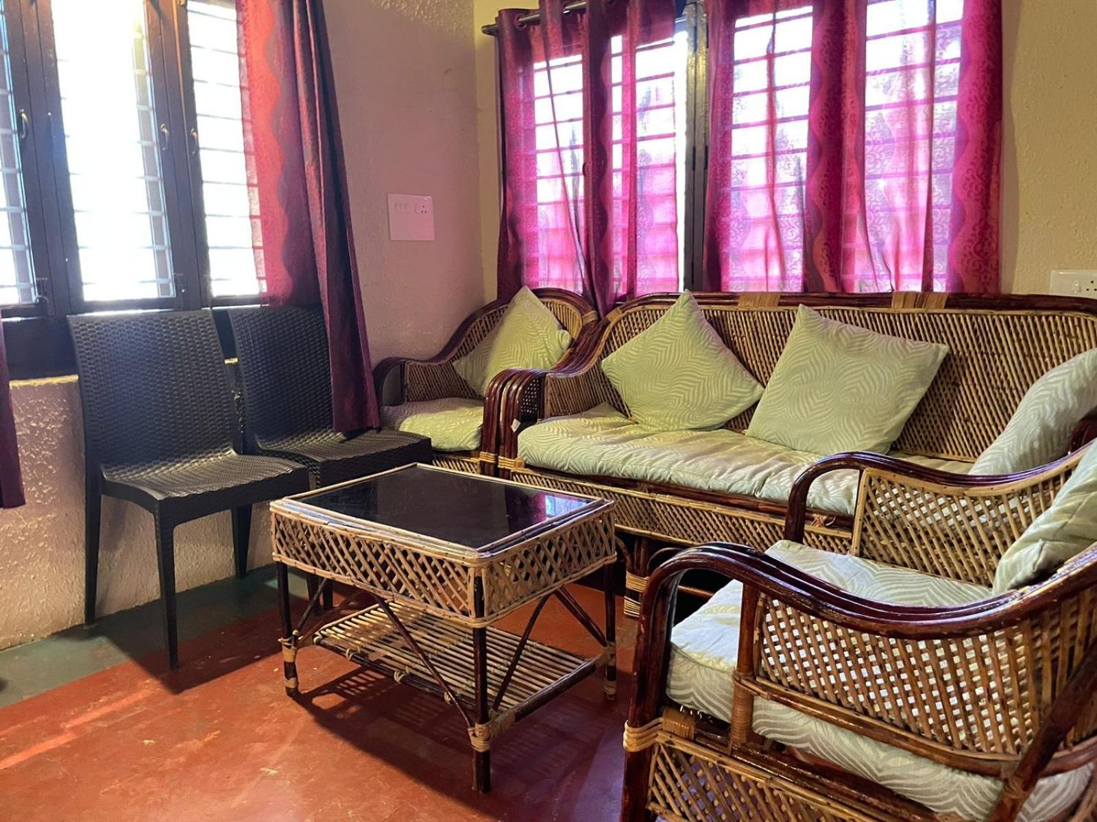 Villa Paradise Quest Nature Farmhouse à Kālapettai Extérieur photo