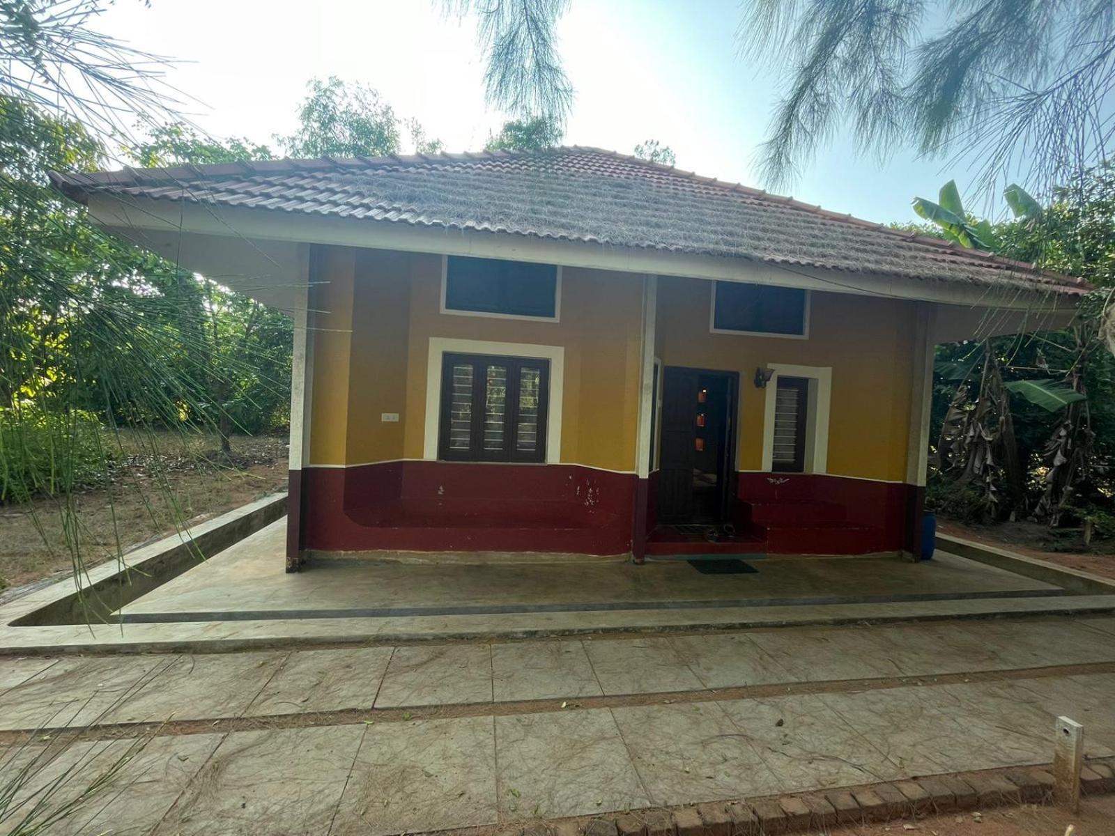 Villa Paradise Quest Nature Farmhouse à Kālapettai Extérieur photo
